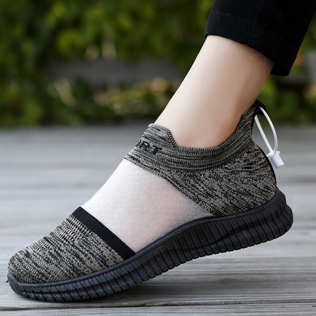 Schoenen met een gevoel van blote voeten: ademend, gebreid gaas, zachte zool
