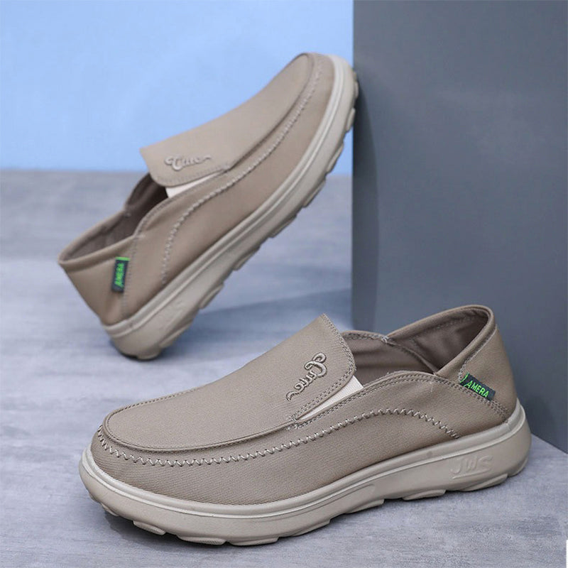 Herren-Stoffloafer: Schlupffähiges Low-Cut-Modell für vielseitige Styling-Kombinationen