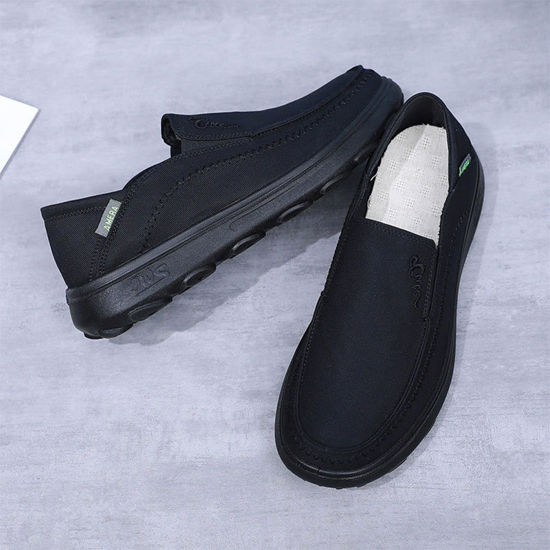 Herren-Stoffloafer: Schlupffähiges Low-Cut-Modell für vielseitige Styling-Kombinationen