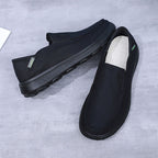 Herren-Stoffloafer: Schlupffähiges Low-Cut-Modell für vielseitige Styling-Kombinationen