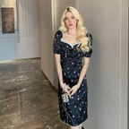 Retro-Blumenkleid im französischen Chic