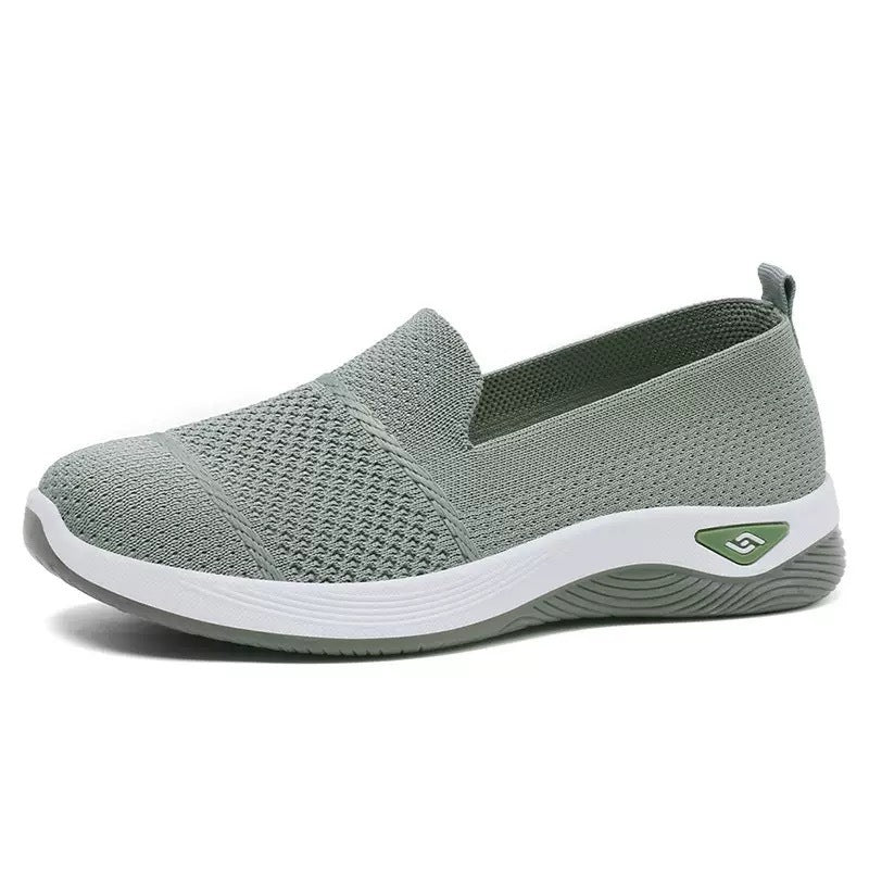 LOUVRE Atmungsaktive Slip-Ons – Orthopädische, bequeme Sneakers