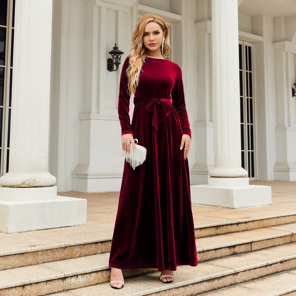 Samt-Langkleid | Zeitlose Eleganz neu interpretiert