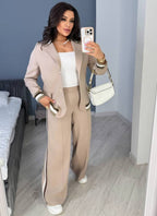 Revers-Anzug-Set in Uni-Farben mit Rippstrick-Streifen-Details