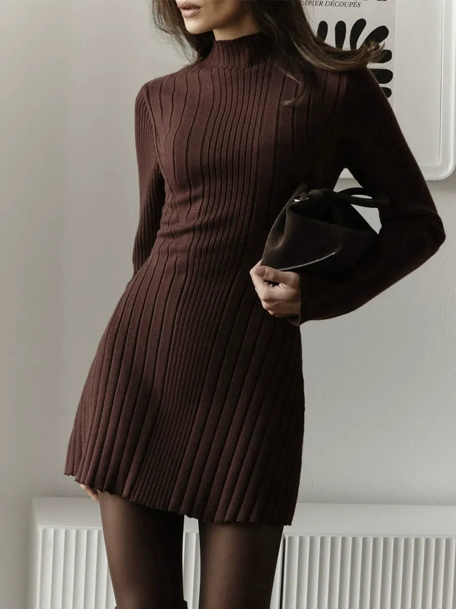 Rippstrick-Kleid mit Stehkragen