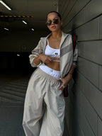 Farbkontrast-Sportset (Langarm-Jacket &amp; Weite Hose)