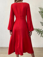 Chiffonkleid mit V-Ausschnitt &amp; Taillenknoten | Zeitlose Eleganz für jeden Anlass
