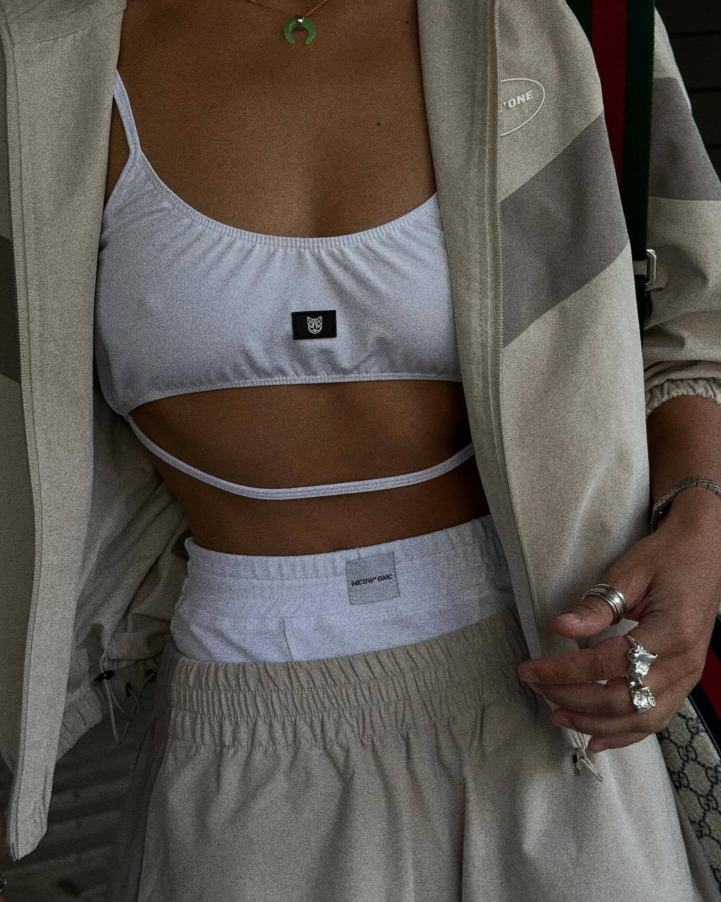 Farbkontrast-Sportset (Langarm-Jacket &amp; Weite Hose)