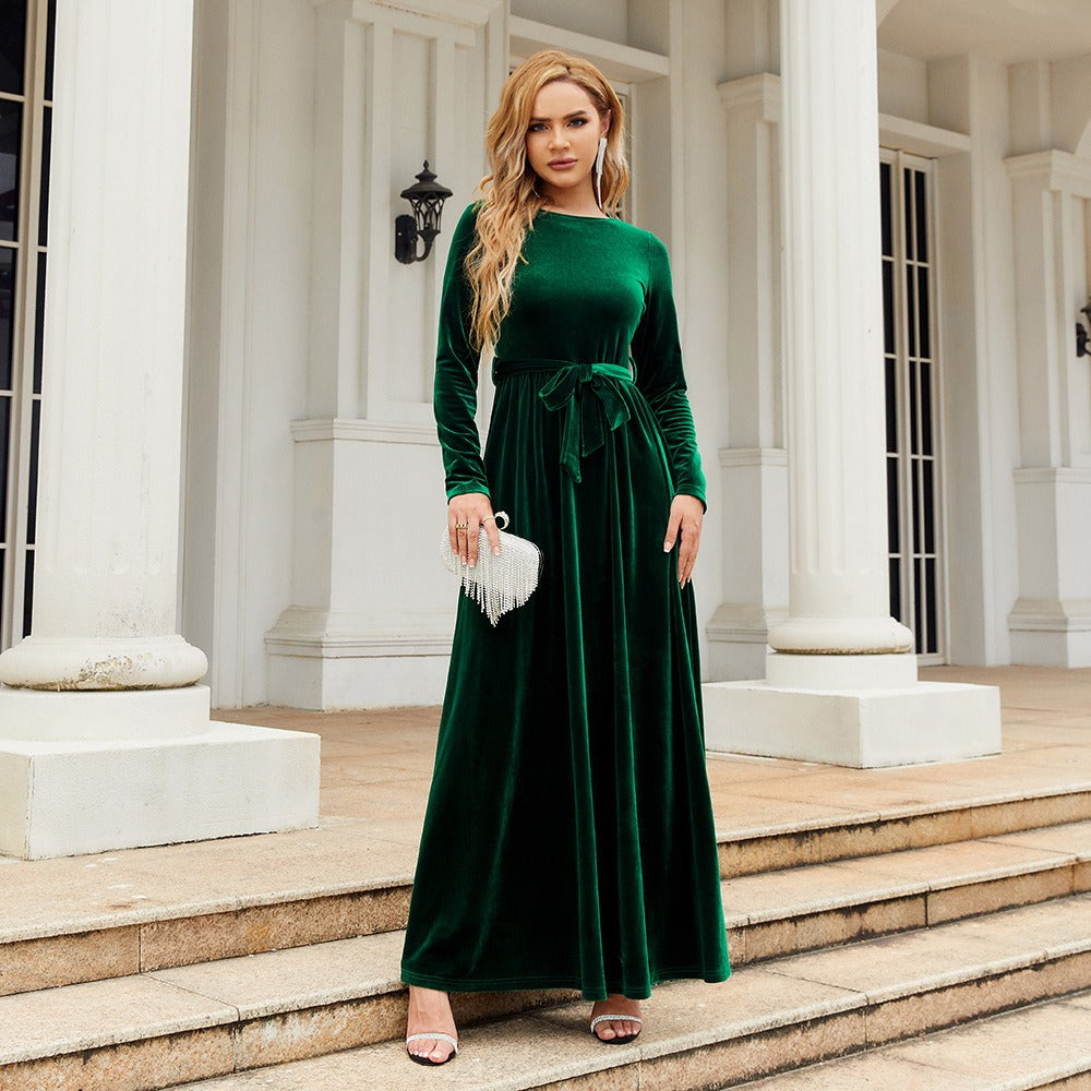 Samt-Langkleid | Zeitlose Eleganz neu interpretiert