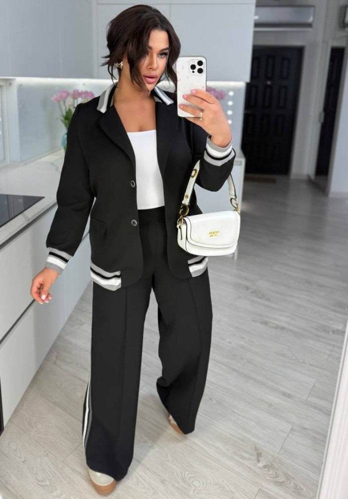 Revers-Anzug-Set in Uni-Farben mit Rippstrick-Streifen-Details