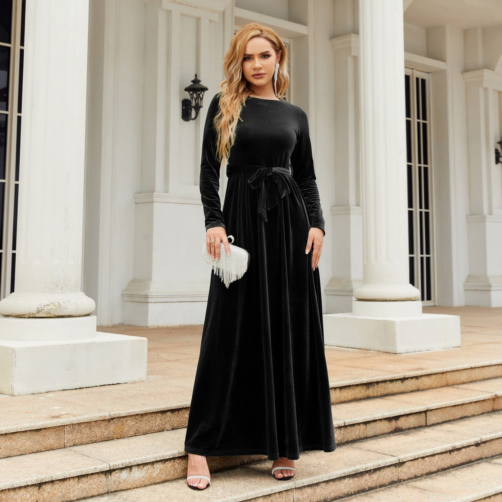 Samt-Langkleid | Zeitlose Eleganz neu interpretiert